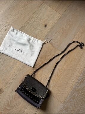 Coach Parker 18 with Scalloped Rivets